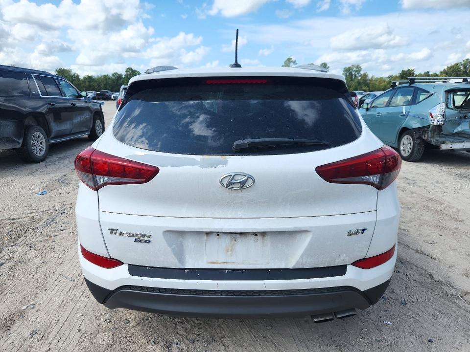 72842636 :رقم المزاد ، KM8J33A24GU240373 vin ، 2016 Hyundai Tucson مزاد بيع