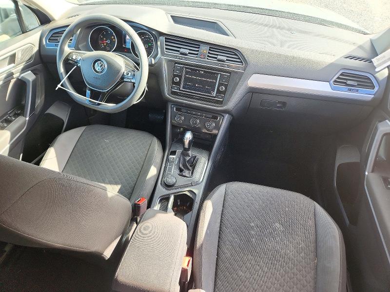 72317576 :رقم المزاد ، 3VV0B7AX4LM057867 vin ، 2020 Volkswagen Tiguan مزاد بيع