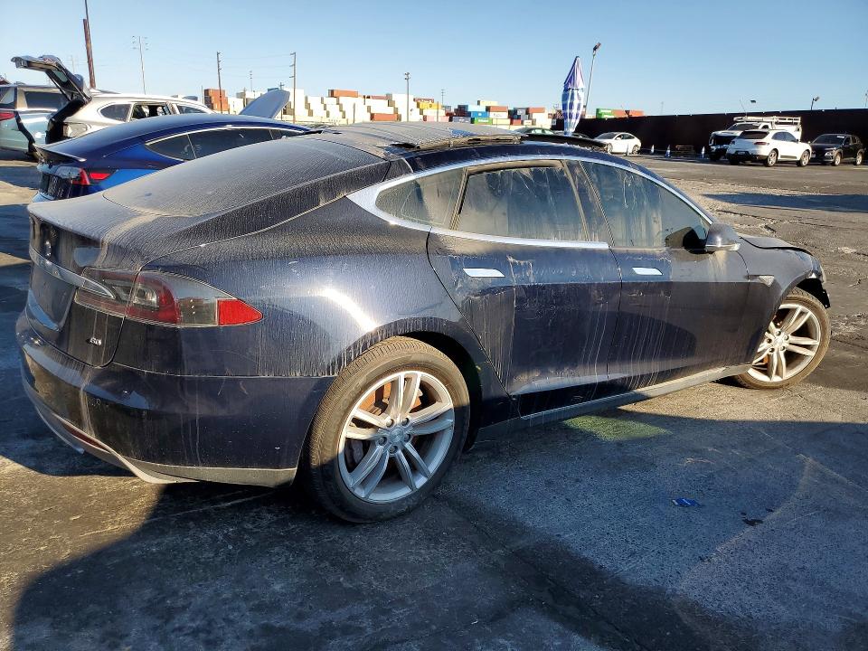 Продаж на аукціоні авто 2014 Tesla Model S, vin: 5YJSA1S12EFP32933, номер лоту: 71622036
