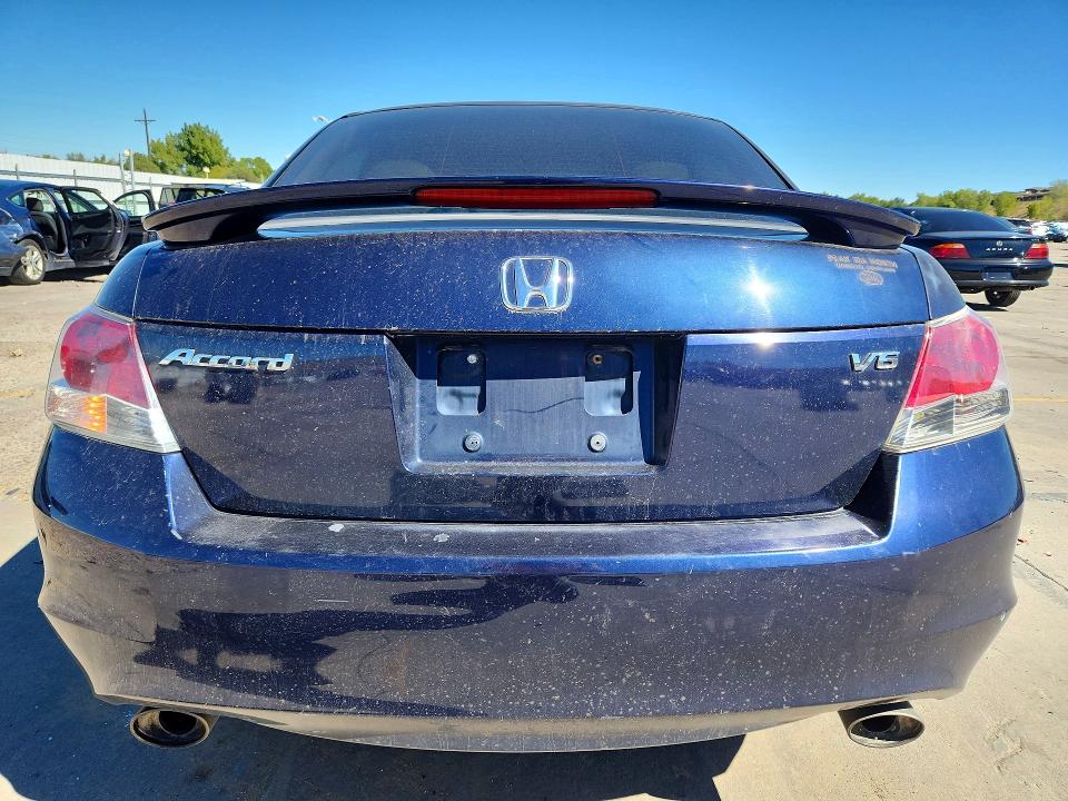 70772646 :رقم المزاد ، 1HGCP36798A087208 vin ، 2008 Honda Accord مزاد بيع