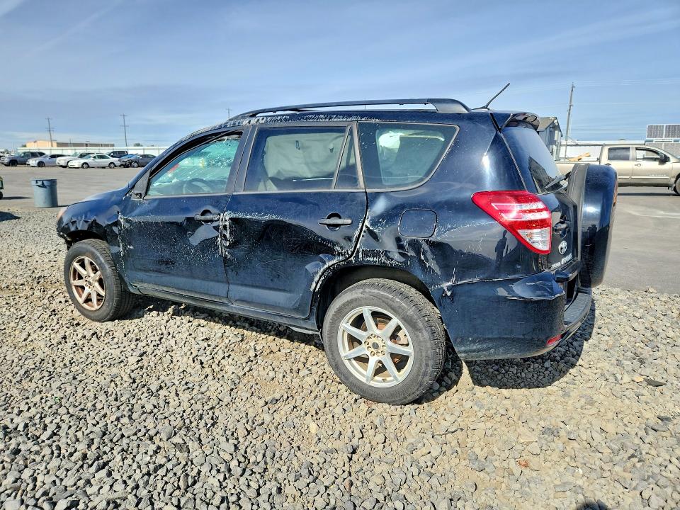 70680076 :رقم المزاد ، 2T3BF4DV6AW077554 vin ، 2010 Toyota Rav4 مزاد بيع