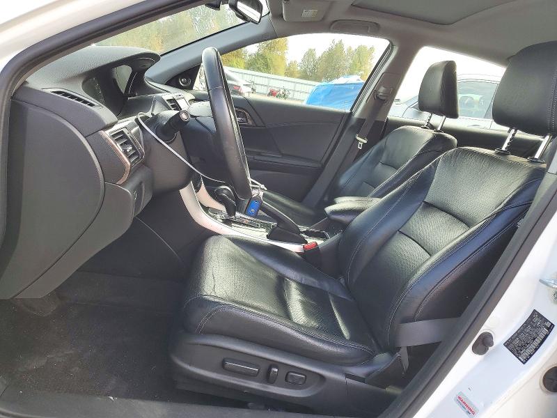 Продажа на аукционе авто 2017 Honda Accord, vin: JHMCR6F75HC013071, номер лота: 72908876