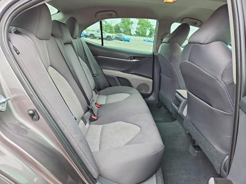 Продажа на аукционе авто 2021 Toyota Camry, vin: 4T1C11AK0MU615948, номер лота: 71031526