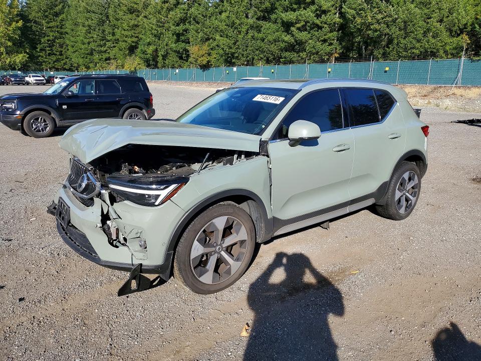 Продажа на аукционе авто 2023 Volvo Xc40, vin: YV4L12UA8P2092334, номер лота: 71465116