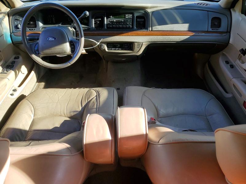 Продаж на аукціоні авто 2001 Ford Crown Victoria, vin: 2FAFP74W21X151802, номер лоту: 71262936