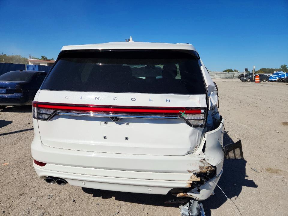 Продажа на аукционе авто 2022 Lincoln Aviator, vin: 5LM5J7XCXNGL08229, номер лота: 69631526