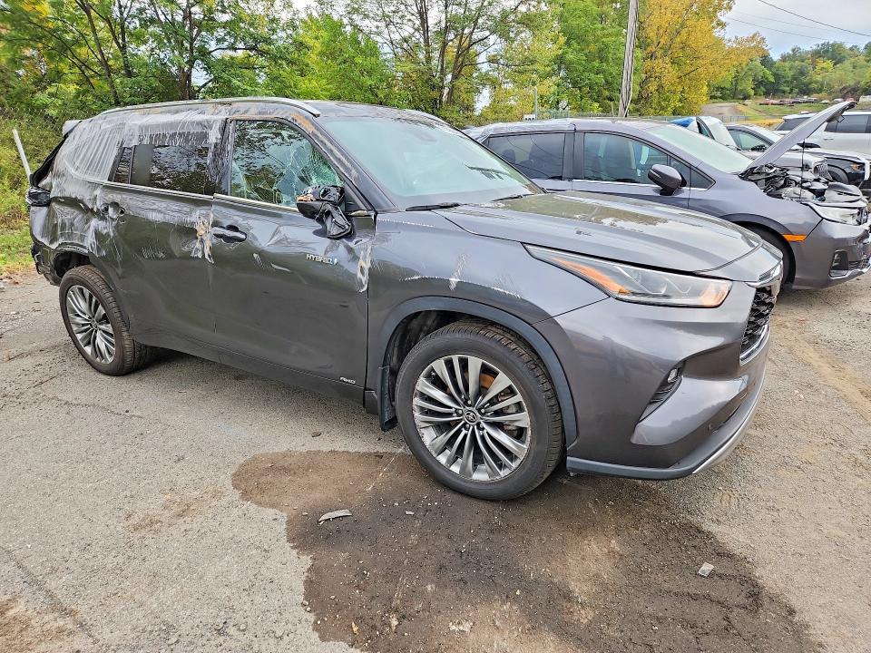 Продаж на аукціоні авто 2021 Toyota Highlander, vin: 5TDEBRCH6MS031228, номер лоту: 71456466