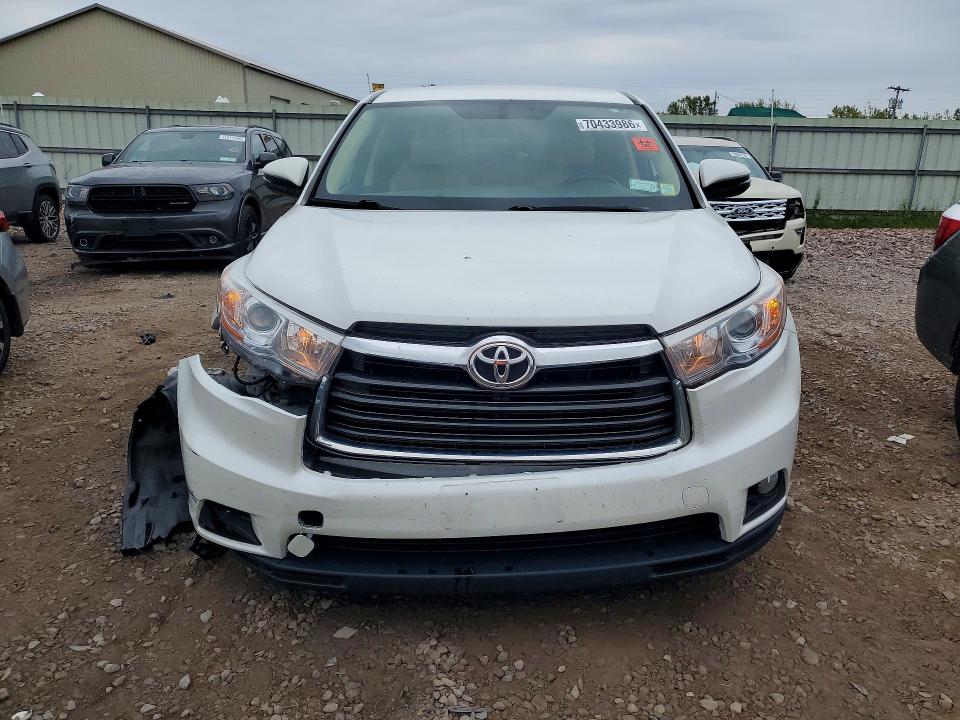 Продажа на аукционе авто 2015 Toyota Highlander, vin: 5TDBKRFH6FS206885, номер лота: 70433986