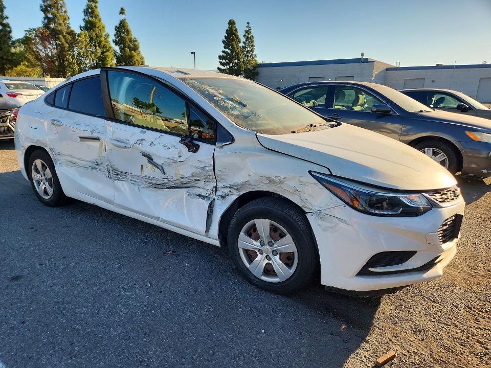 Продаж на аукціоні авто 2017 Chevrolet Cruze, vin: 1G1BC5SM2H7241292, номер лоту: 72371876
