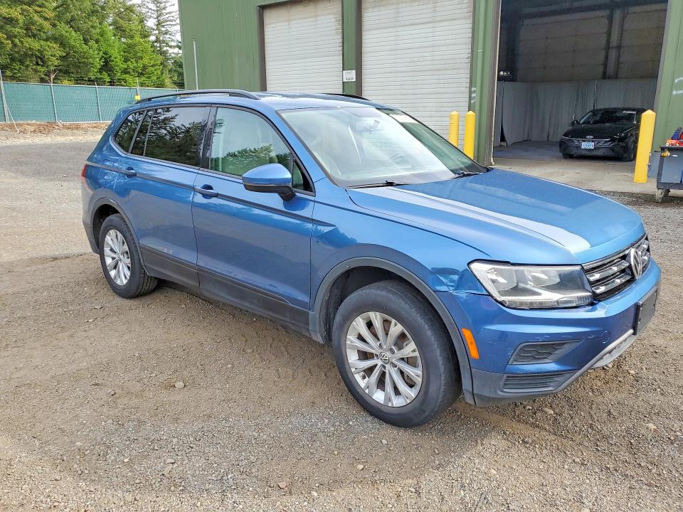 Продажа на аукционе авто 2020 Volkswagen Tiguan, vin: 3VV1B7AX3LM059758, номер лота: 70737666
