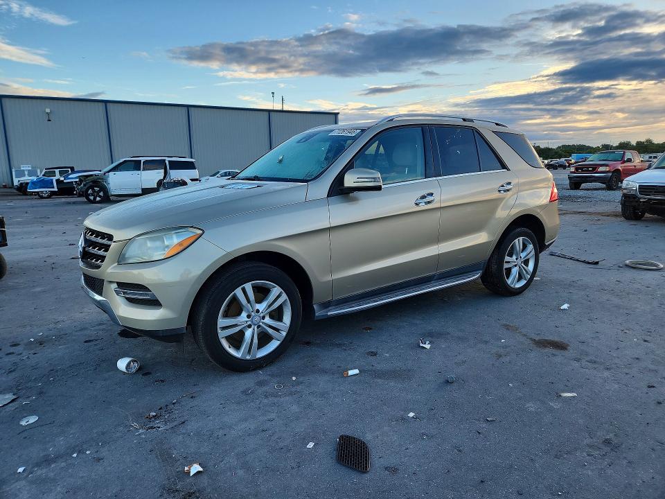 2013 Mercedes-benz Ml მანქანა იყიდება აუქციონზე, vin: 4JGDA5JB4DA246735, აუქციონის ნომერი: 71261946