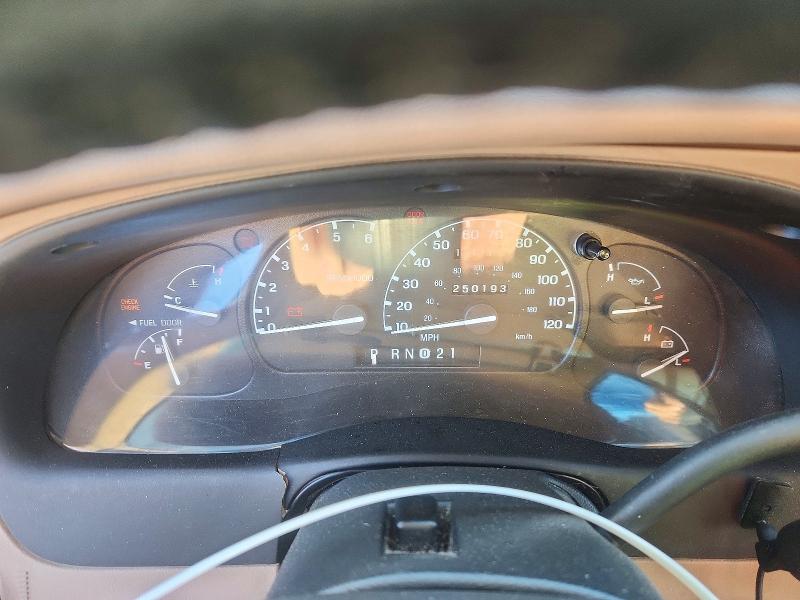63131846 :رقم المزاد ، 4M2ZU66E7YUJ32396 vin ، 2000 Mercury Mountaineer مزاد بيع
