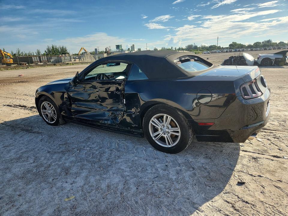 Продаж на аукціоні авто 2014 Ford Mustang, vin: 1ZVBP8EM2E5227163, номер лоту: 70630216