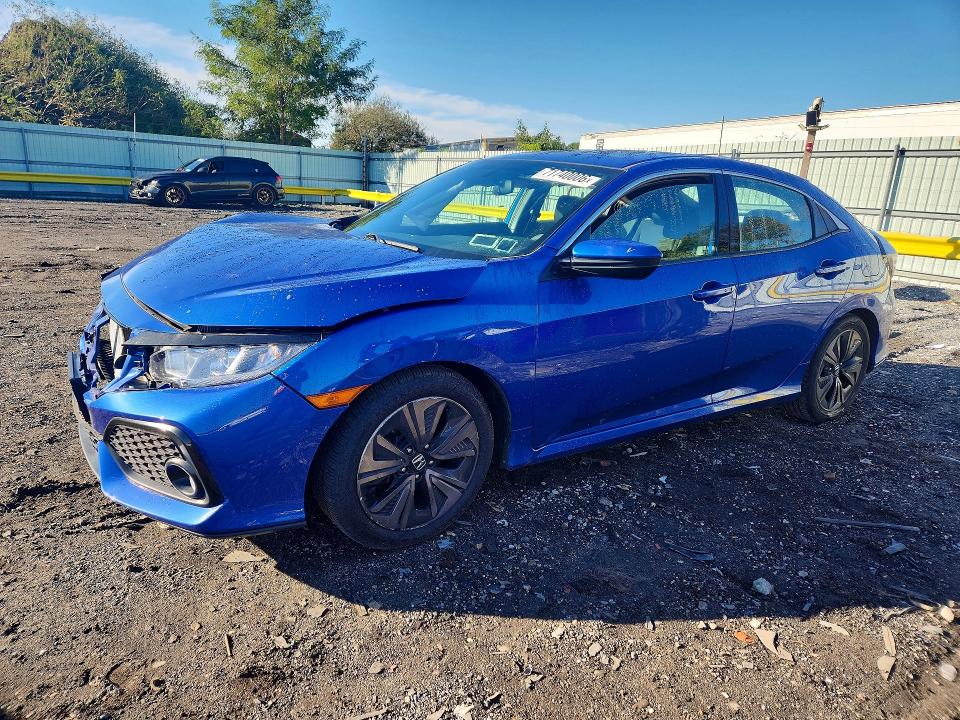 2018 Honda Civic მანქანა იყიდება აუქციონზე, vin: SHHFK7H55JU410565, აუქციონის ნომერი: 71740006