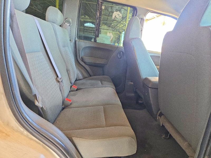 70876576 :رقم المزاد ، 1J4GL48525W681175 vin ، 2005 Jeep Liberty مزاد بيع
