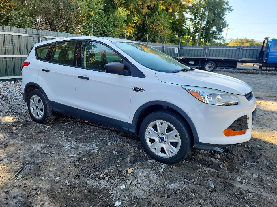 2015 Ford Escape მანქანა იყიდება აუქციონზე, vin: 1FMCU0F78FUC71813, აუქციონის ნომერი: 71718686