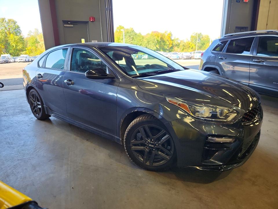71441456 :رقم المزاد ، 3KPF34AD4ME306545 vin ، 2021 Kia Forte مزاد بيع