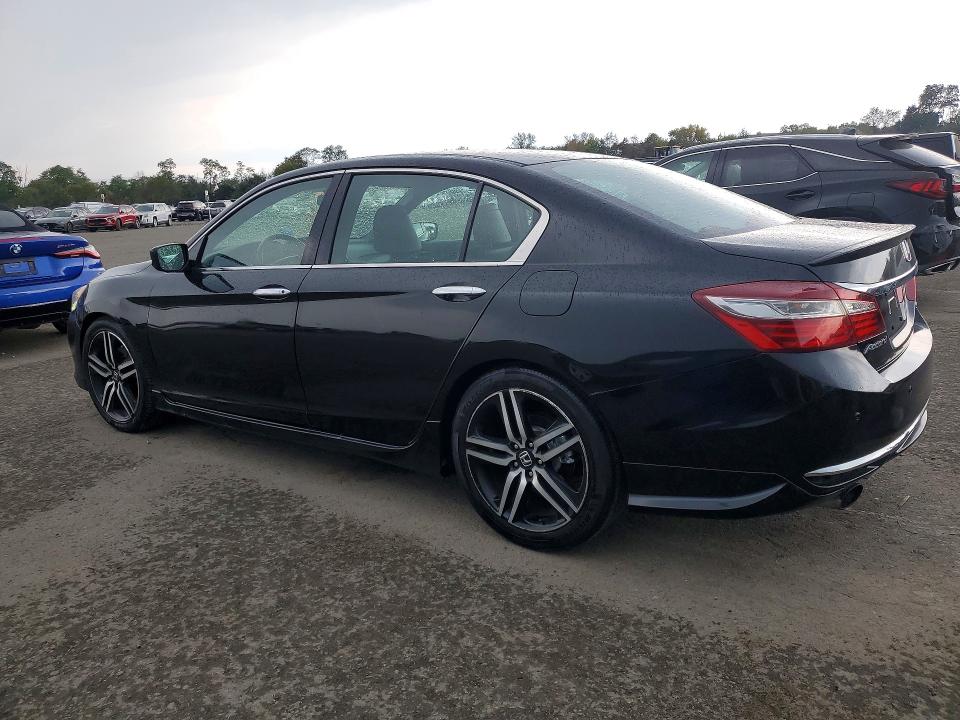Продажа на аукционе авто 2017 Honda Accord, vin: 1HGCR2F59HA021826, номер лота: 71742156