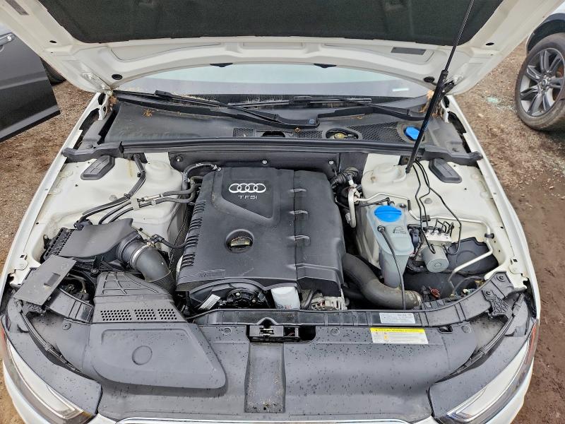Продажа на аукционе авто 2015 Audi A4, vin: WAUBFAFL4FN032098, номер лота: 70938306