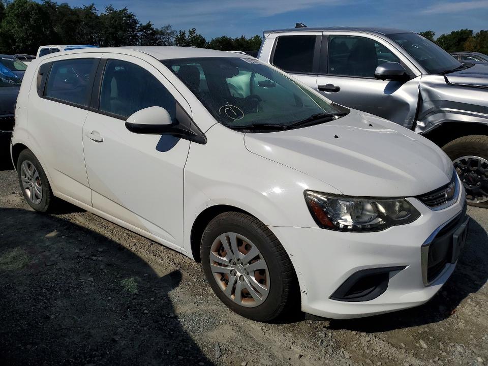 2017 Chevrolet Sonic მანქანა იყიდება აუქციონზე, vin: 1G1JG6SH1H4172766, აუქციონის ნომერი: 70476986