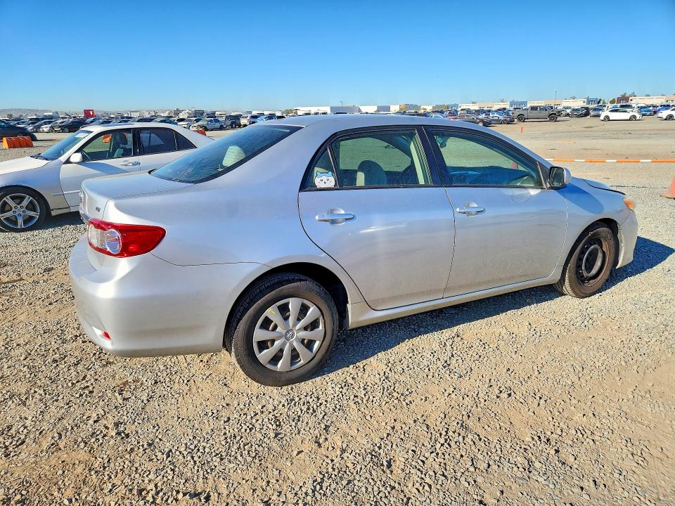Продаж на аукціоні авто 2011 Toyota Corolla, vin: JTDBU4EE6B9166093, номер лоту: 70382696