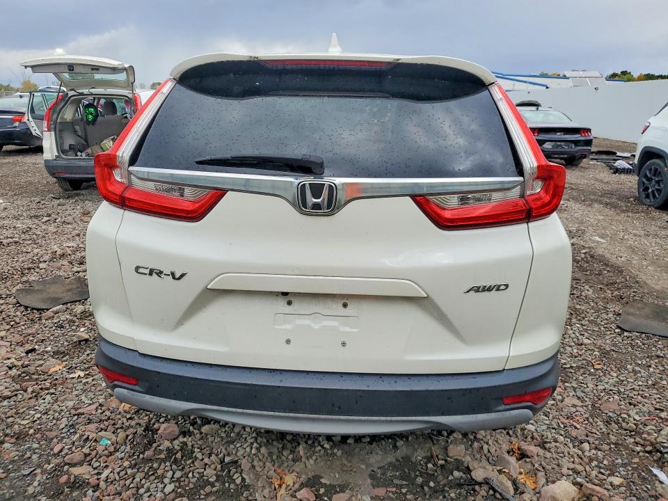 71601356 :رقم المزاد ، 5J6RW2H55HL022386 vin ، 2017 Honda Cr-v مزاد بيع
