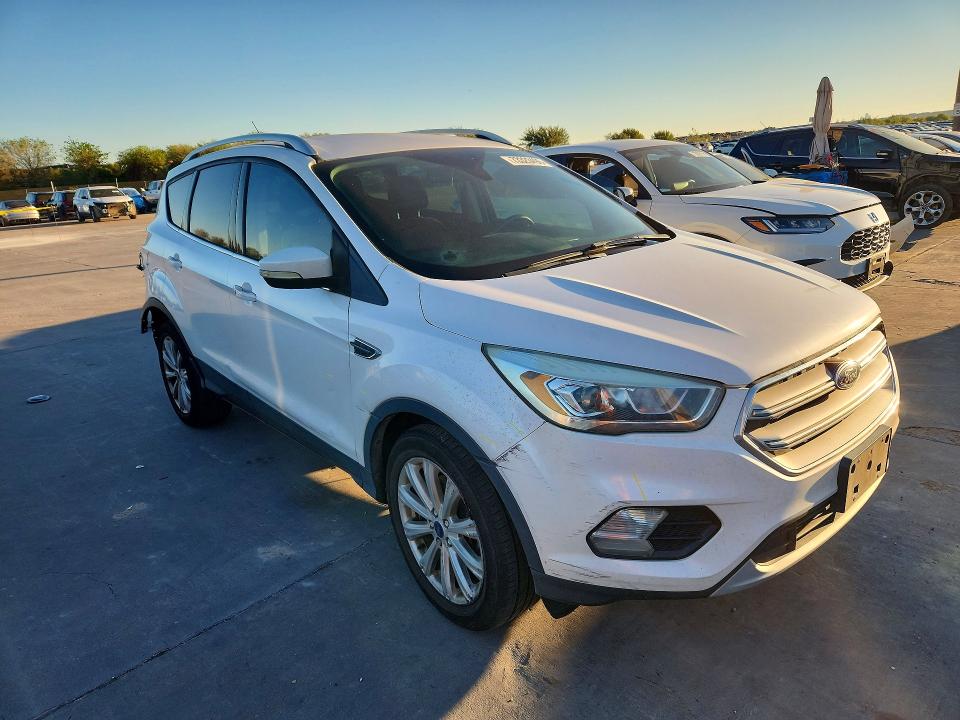 Продажа на аукционе авто 2017 Ford Escape, vin: 1FMCU9J92HUD21296, номер лота: 73323496