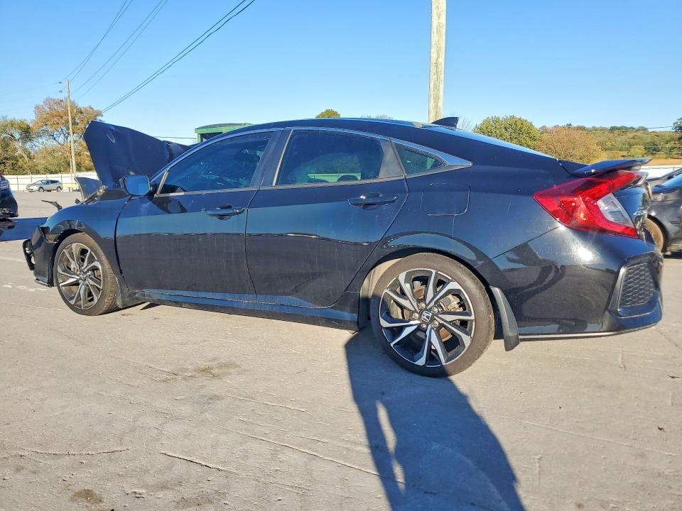 71632516 :رقم المزاد ، 2HGFC1E58JH704487 vin ، 2018 Honda Civic مزاد بيع
