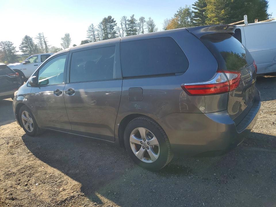 Продажа на аукционе авто 2015 Toyota Sienna, vin: 5TDZK3DC0FS596157, номер лота: 72033616