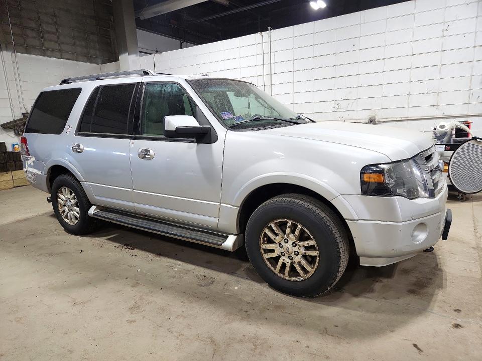 Продажа на аукционе авто 2013 Ford Expedition, vin: 1FMJU2A5XDEF66637, номер лота: 73211846