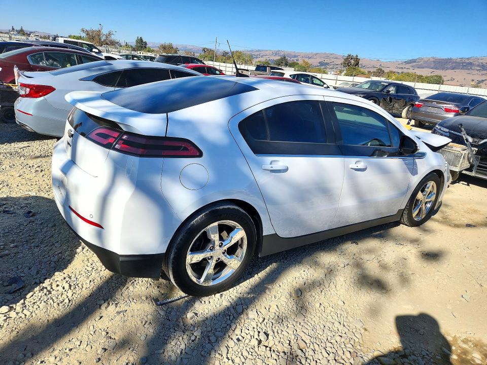 73135026 :رقم المزاد ، 1G1RH6E41EU154367 vin ، 2014 Chevrolet Volt مزاد بيع