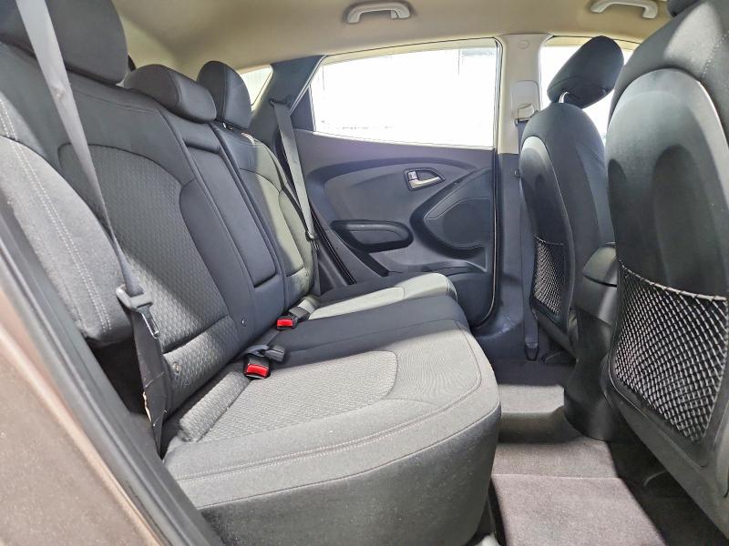 70782106 :رقم المزاد ، KM8JT3AC8AU040161 vin ، 2010 Hyundai Tucson مزاد بيع