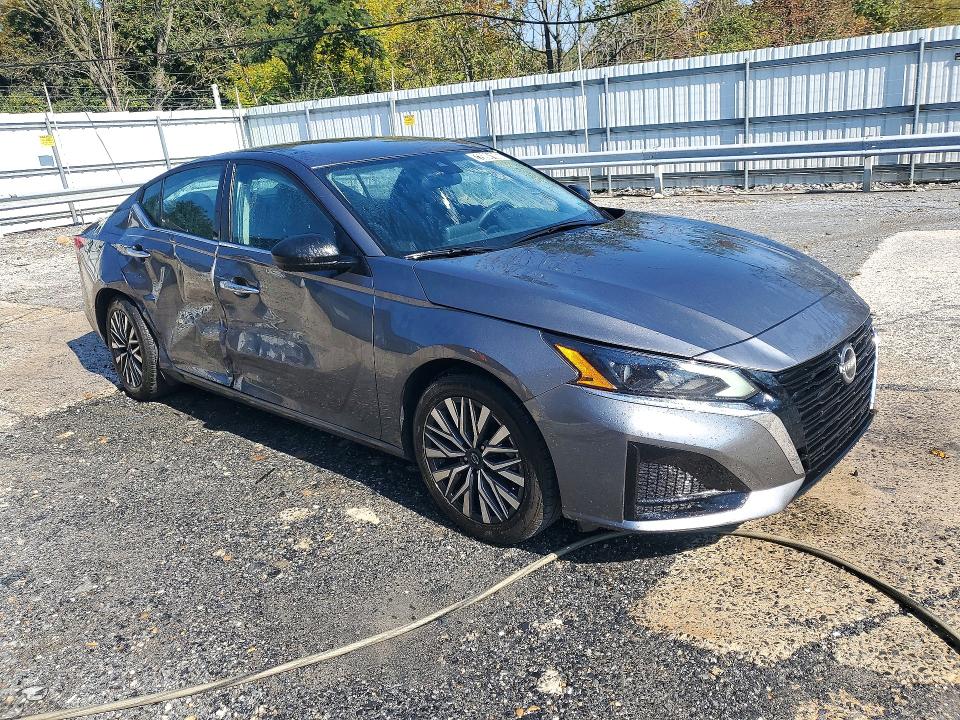 2025 Nissan Altima მანქანა იყიდება აუქციონზე, vin: 1N4BL4DV5SN389520, აუქციონის ნომერი: 72696106