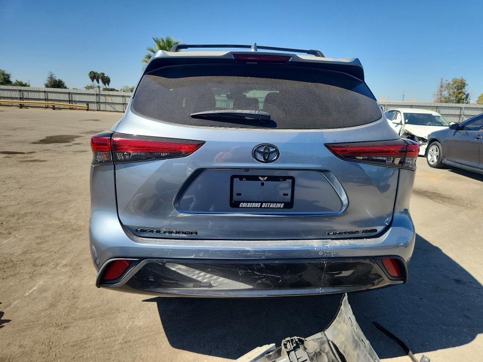 Продажа на аукционе авто 2021 Toyota Highlander, vin: 5TDDZRBH0MS062354, номер лота: 70384096