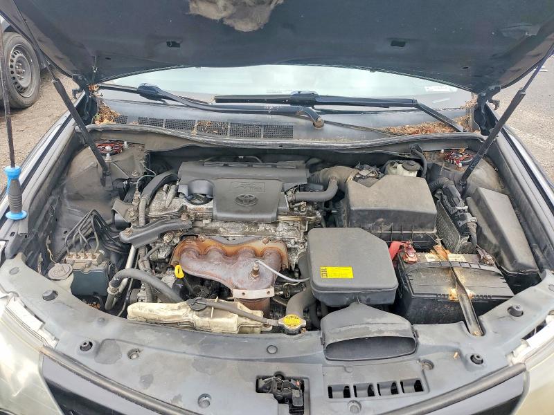 70949506 :رقم المزاد ، 4T1BF1FK3CU075922 vin ، 2012 Toyota Camry مزاد بيع