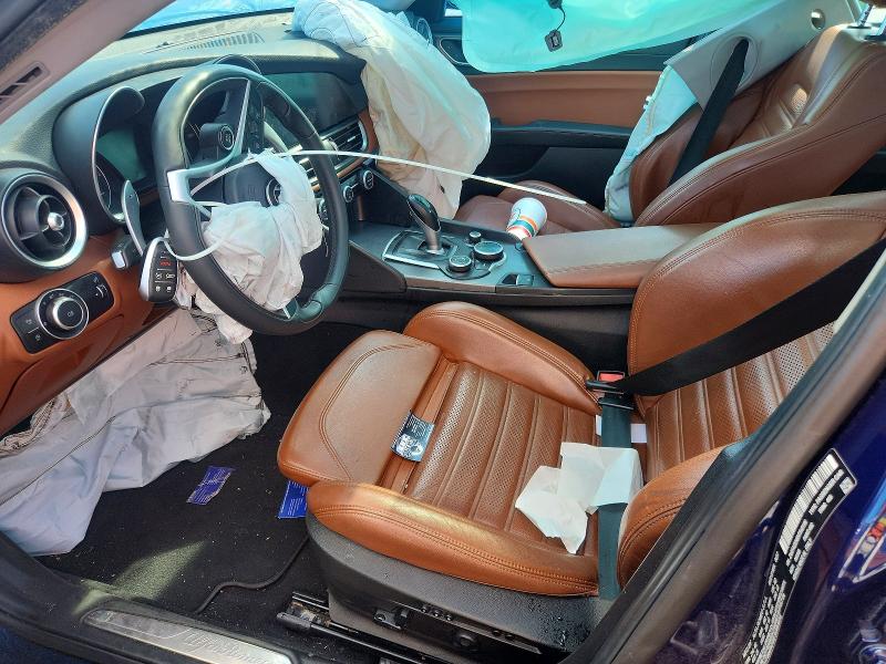2017 Alfa Romeo Giulia მანქანა იყიდება აუქციონზე, vin: ZARFAEEN5H7548156, აუქციონის ნომერი: 70794696