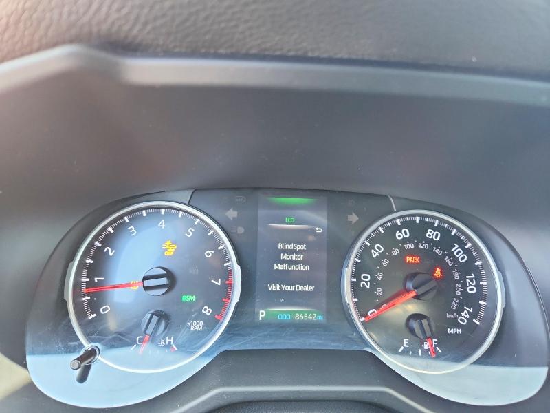 Продаж на аукціоні авто 2021 Toyota Rav4, vin: 2T3P1RFV0MW236331, номер лоту: 71618396