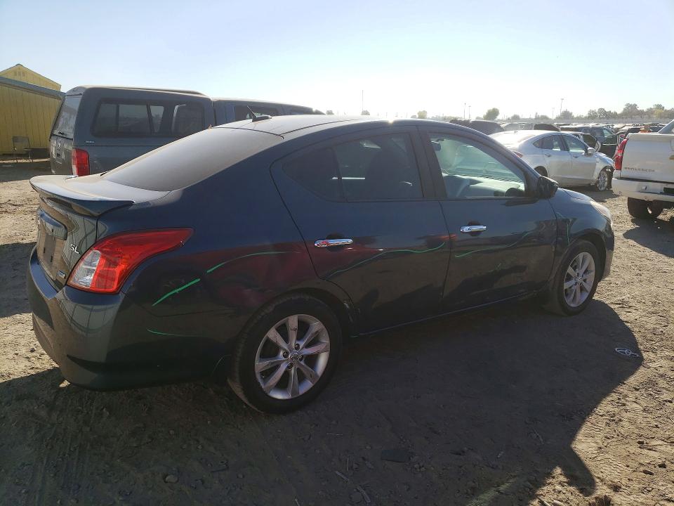 Продаж на аукціоні авто 2015 Nissan Versa, vin: 3N1CN7AP7FL800621, номер лоту: 72393756
