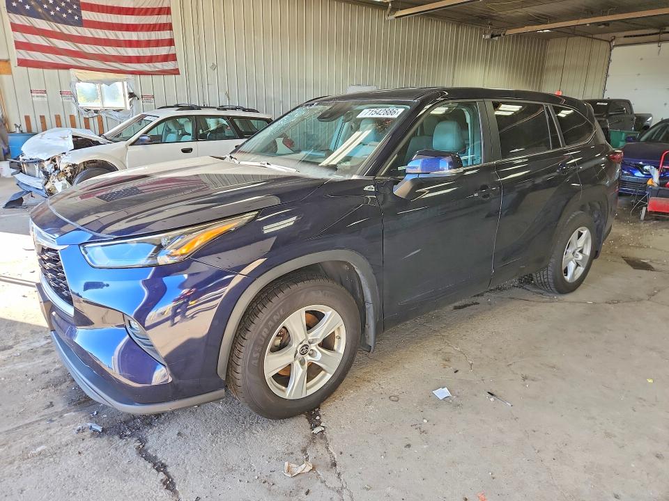 2023 Toyota Highlander მანქანა იყიდება აუქციონზე, vin: 5TDKDRAH0PS021301, აუქციონის ნომერი: 71542886