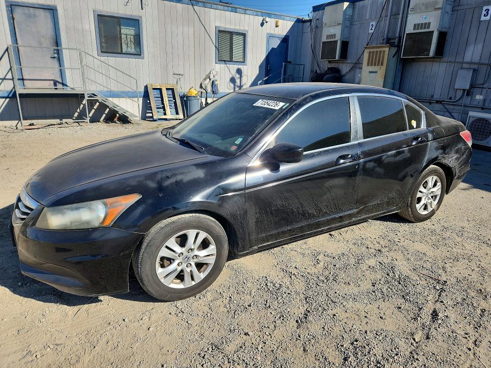 2011 Honda Accord მანქანა იყიდება აუქციონზე, vin: 1HGCP2F47BA043604, აუქციონის ნომერი: 71554226