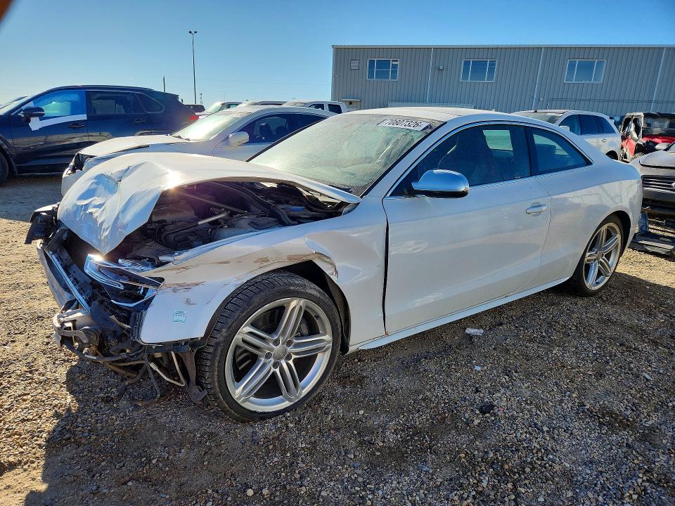 Продажа на аукционе авто 2015 Audi S5, vin: WAULGBFR3FA002562, номер лота: 70807326