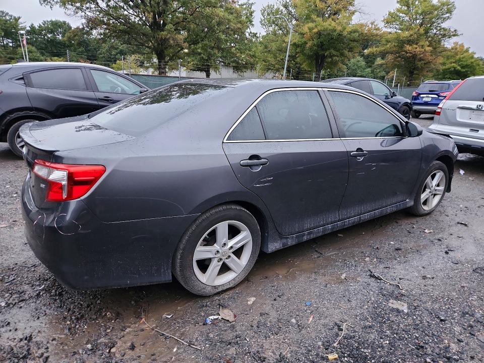 71357726 :رقم المزاد ، 4T1BF1FK1DU237953 vin ، 2013 Toyota Camry مزاد بيع