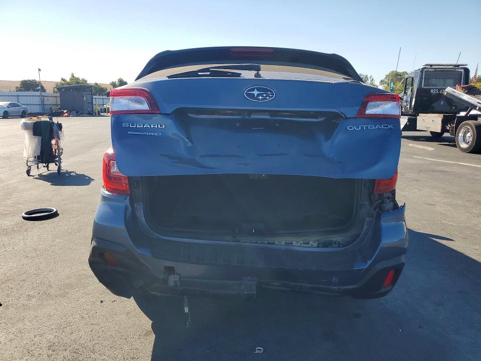 71652346 :رقم المزاد ، 4S4BSANCXJ3286866 vin ، 2018 Subaru Outback مزاد بيع