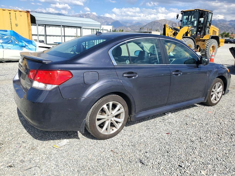 2013 Subaru Legacy მანქანა იყიდება აუქციონზე, vin: 4S3BMBP6XD3015547, აუქციონის ნომერი: 73551346