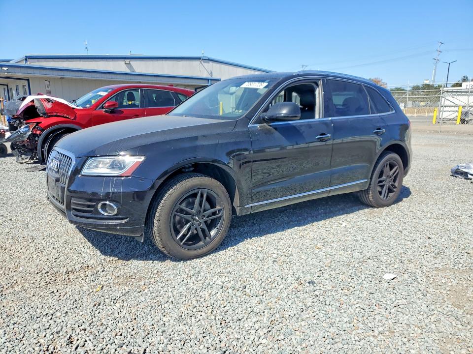 70931726 :رقم المزاد ، WA1LFAFP8FA099167 vin ، 2015 Audi Q5 مزاد بيع