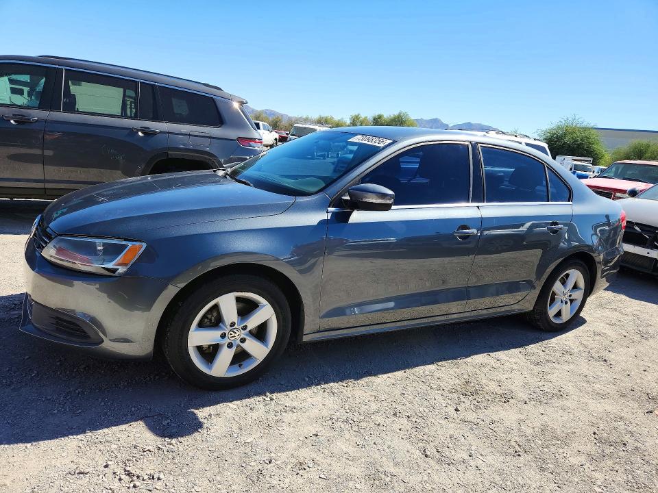 Продаж на аукціоні авто 2014 Volkswagen Jetta, vin: 3VWD17AJ8EM239229, номер лоту: 73098356