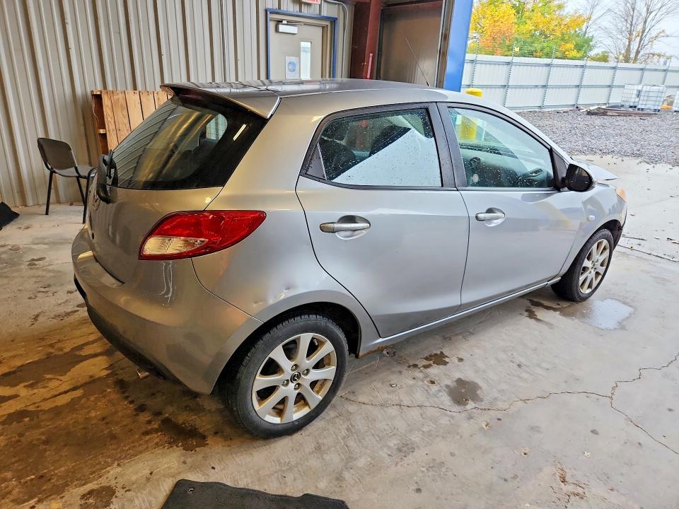 2013 Mazda Mazda 2 მანქანა იყიდება აუქციონზე, vin: JM1DE1LY7D0158156, აუქციონის ნომერი: 71204666