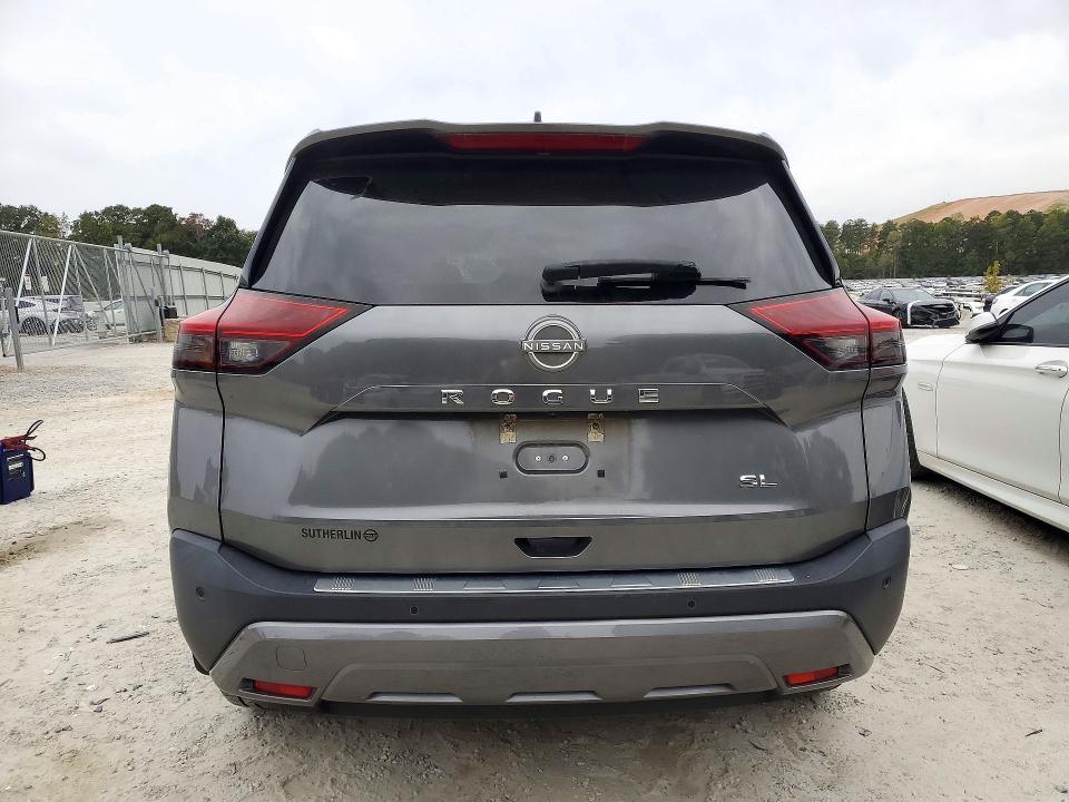 72231326 :رقم المزاد ، 5N1BT3CA8NC712716 vin ، 2022 Nissan Rogue مزاد بيع