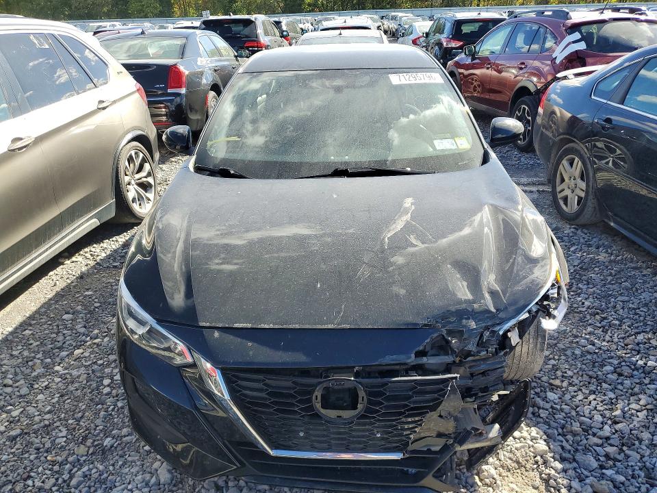 Продажа на аукционе авто 2023 Nissan Sentra, vin: 3N1AB8CV0PY318403, номер лота: 71295796