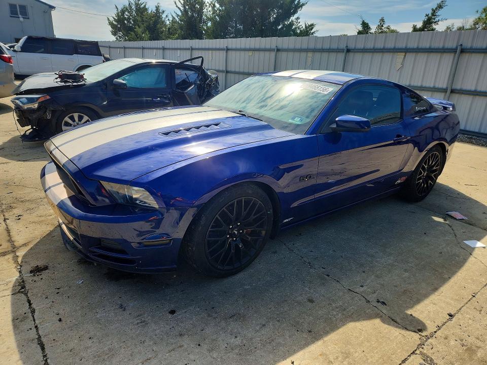 Auction sale of the 2013 Ford Mustang, vin: 1ZVBP8CF6D5201071, lot number: 69465156